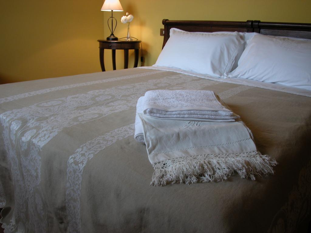 Agriturismo Casa Garello ซาลิเช แตร์เม ห้อง รูปภาพ